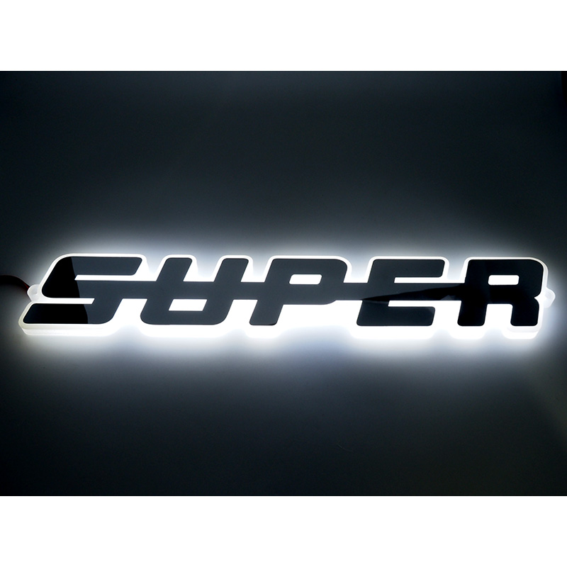"SUPER" LEDエンブレム SCANIA Next-Gen